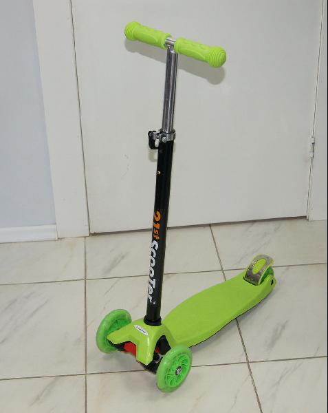 Самокат трехколесный SCOOTER Maxi регулируемая ручка,светящиеся колеса — изображение 3